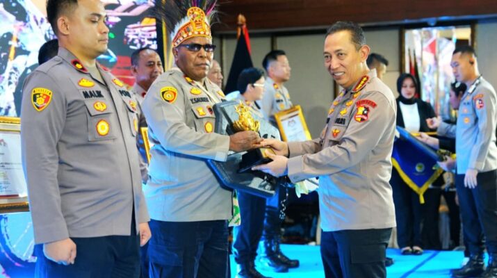 Kapolri Tekankan Kepercayaan Publik Jadi Tolok Ukur Utama Keberhasilan Polri